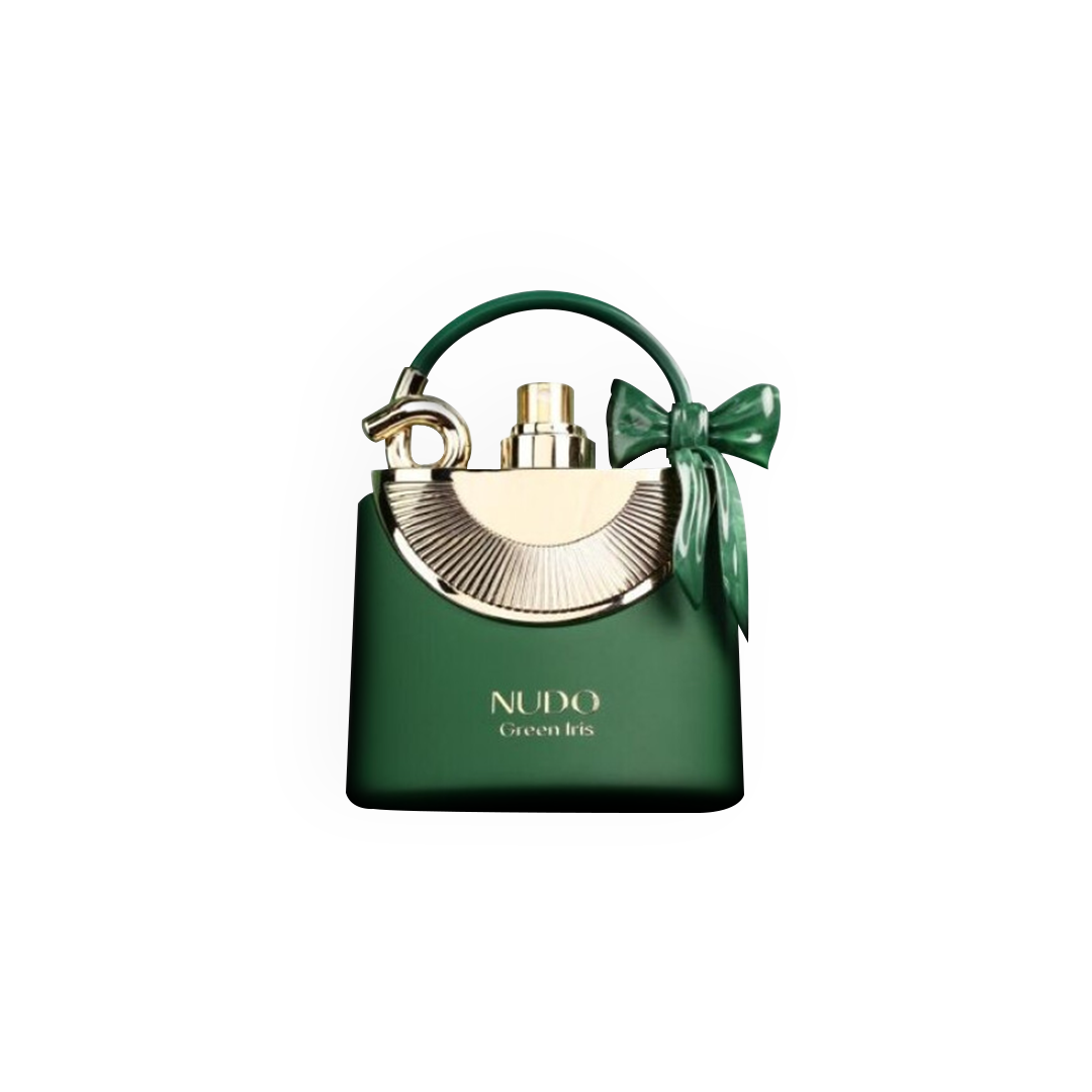 Packshot du parfum Nudo Green Iris 100ml par Fragrance World, comprenant un flacon vert orné d'un arc de ruban vert et de détails dorés, présenté avec son luxueux coffret vert et doré.