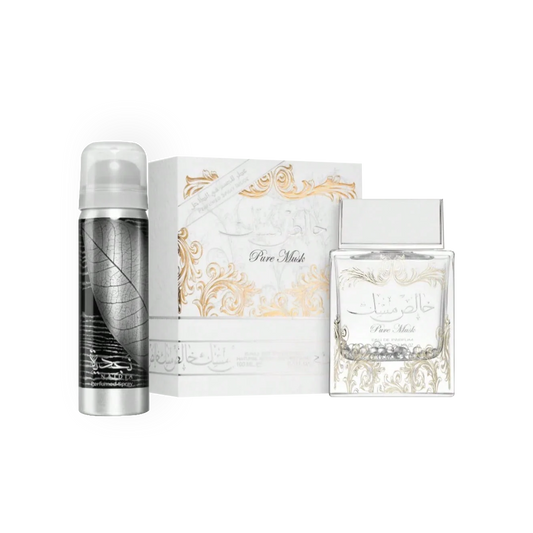 Coffret Parfum Pure Musk de Lattafa, comprenant une élégante Eau de Parfum ornée de motifs dorés et un déodorant assorti, présenté dans un packaging raffiné aux détails dorés et argentés.