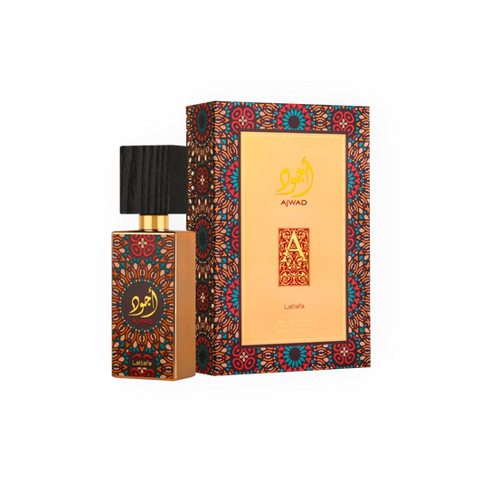 Eau de Parfum Ajwad 60ml de Lattafa, avec un flacon raffiné aux motifs orientaux et un packaging aux détails artistiques et vibrants.