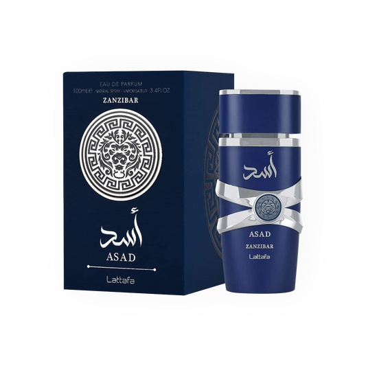 Eau de Parfum Asad Zanzibar 100ml de Lattafa, présentée dans un flacon bleu profond aux détails argentés sophistiqués, accompagnée d’une boîte élégante ornée d’un motif argenté distinctif.